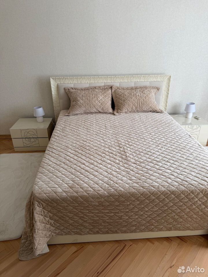 m. Ulitsa 1905 goda: Apartment, 2-rooms