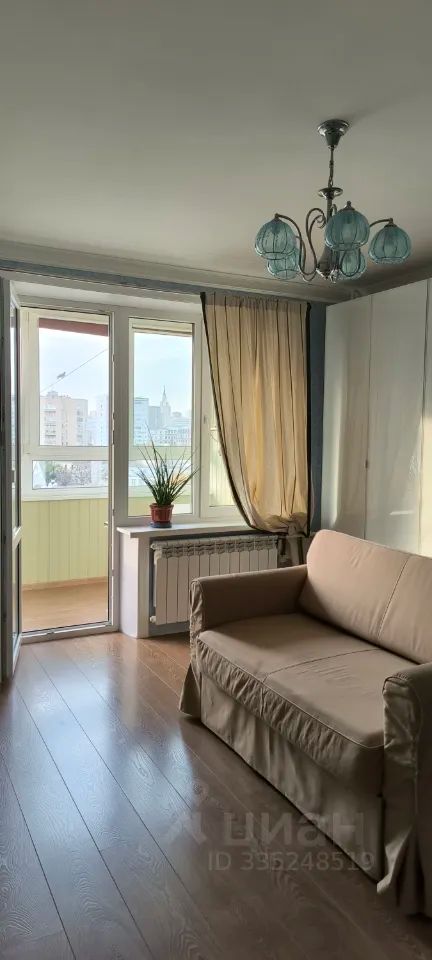 m. Baumanskaya: Apartment, 1-rooms