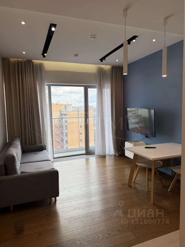 m. Baumanskaya: Apartment, 2-rooms