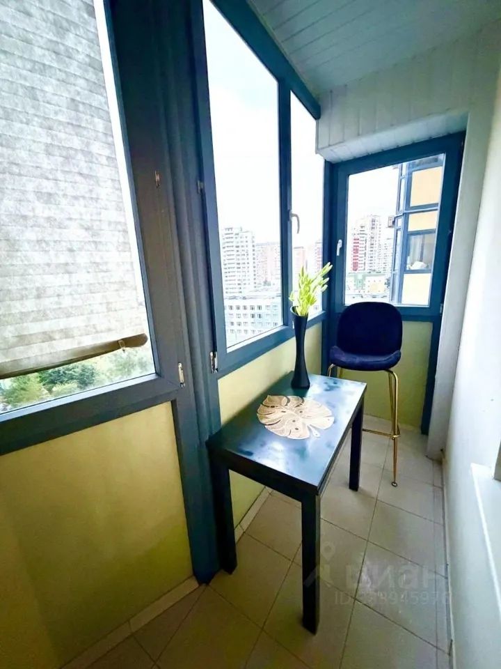 m. Myakinino: Apartment, 2-rooms