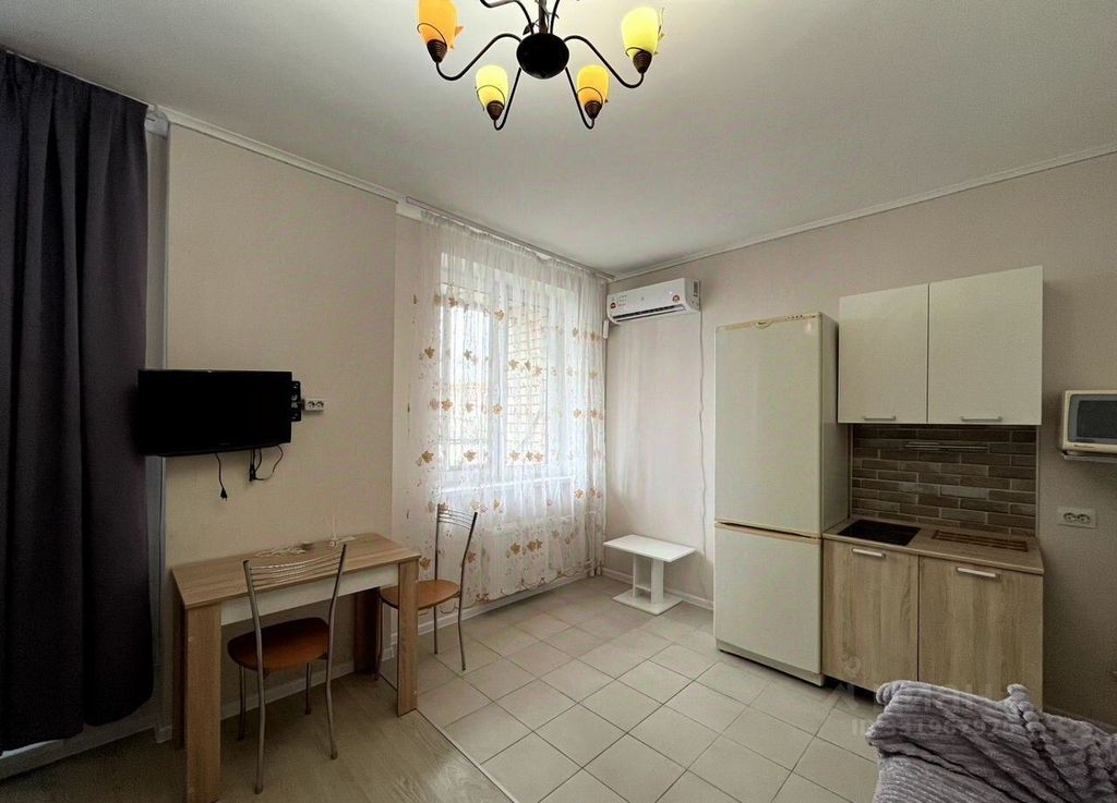 m. Pyatnitskoe shosse: Apartment, studio