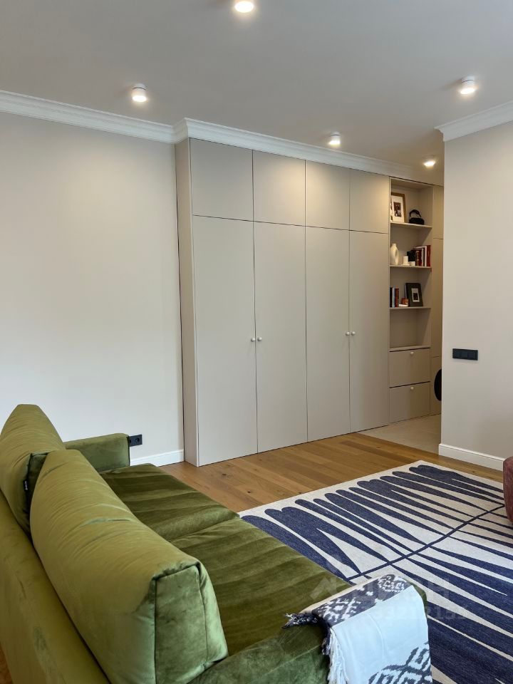 m. Krasnye vorota: Apartment, 3-rooms