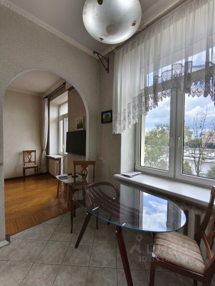 m. Kievskaya: Apartment, 2-rooms