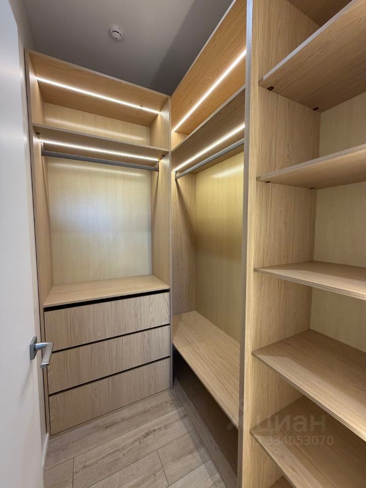 m. Trikotazhnaya: Apartment, 2-rooms