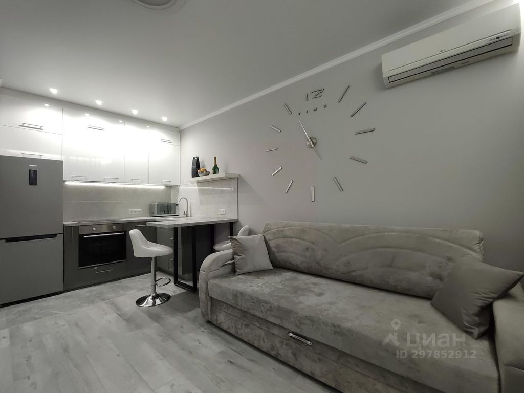 m. Nikolskoe: Apartment, studio