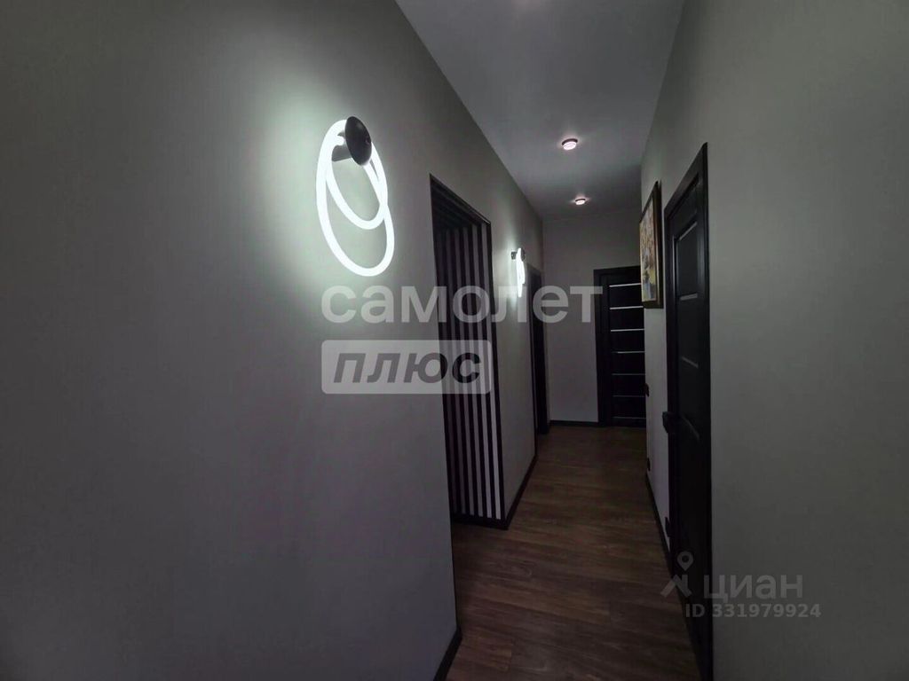 m. Serp i Molot: Apartment, 2-rooms