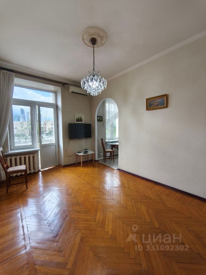 m. Kievskaya: Apartment, 2-rooms