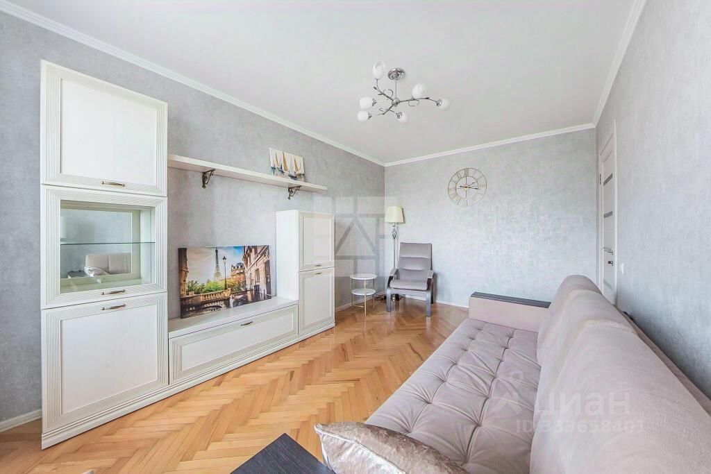 m. Polyanka: Apartment, 2-rooms