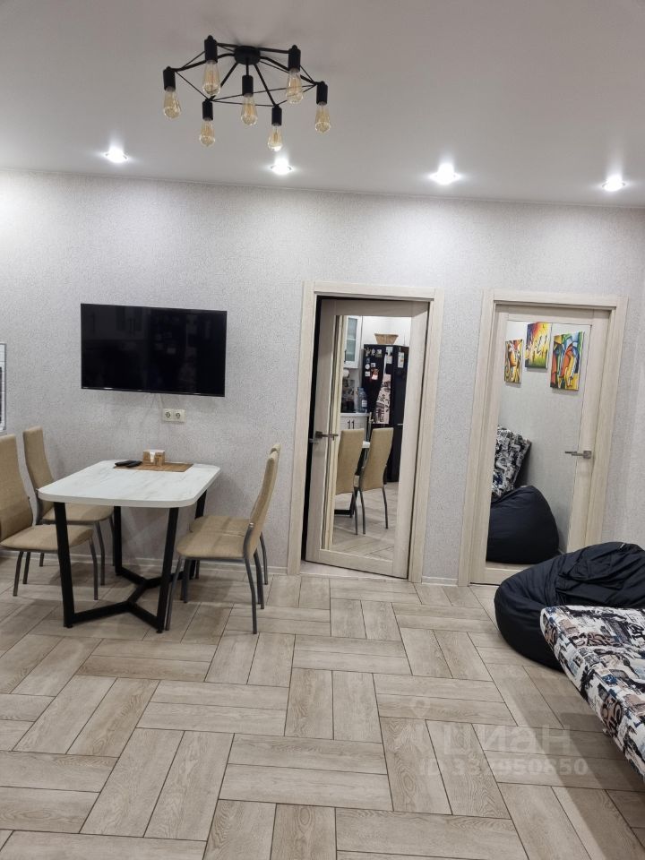 m. Levoberezhnaya: Apartment, 2-rooms