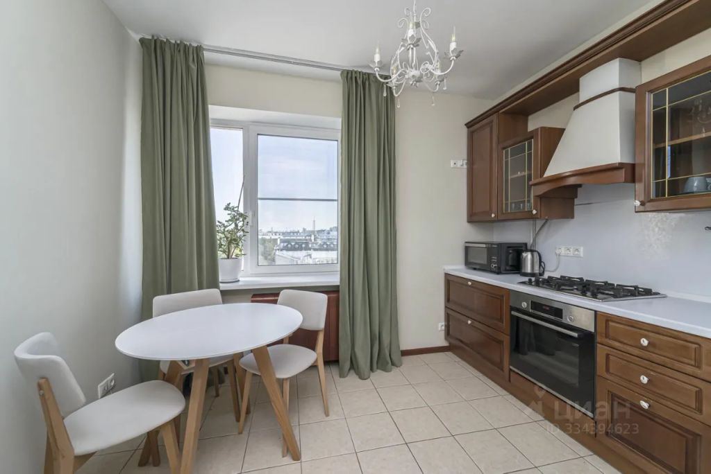 m. Kievskaya: Apartment, 2-rooms