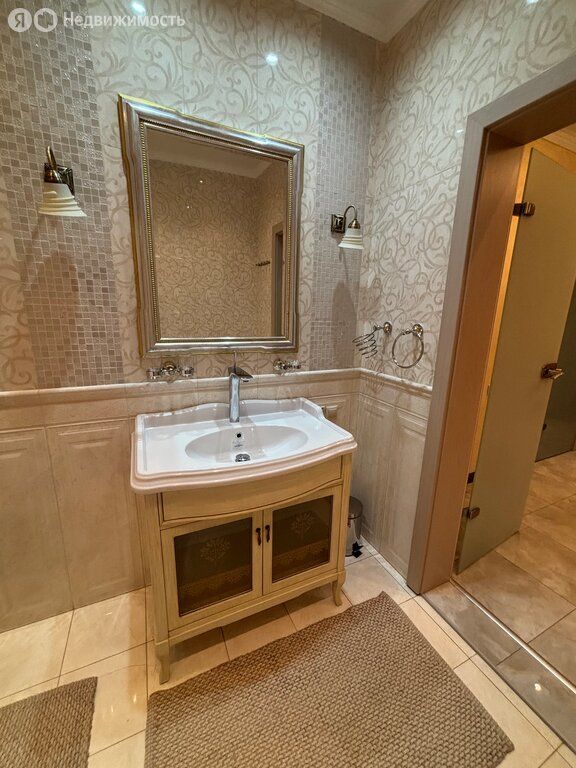 m. Sportivnaya: Apartment, 3-rooms
