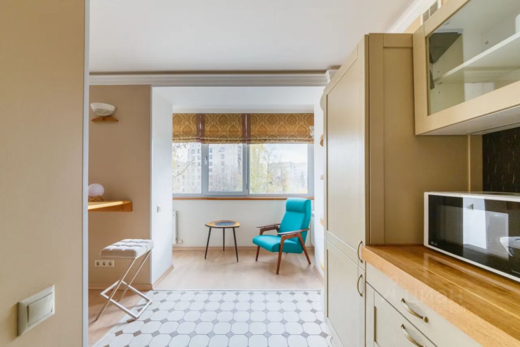 m. Barrikadnaya: Apartment, studio