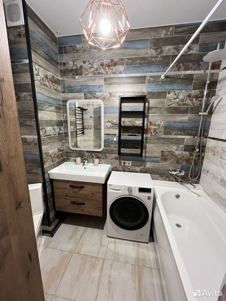 m. ZIL: Apartment, 1-rooms