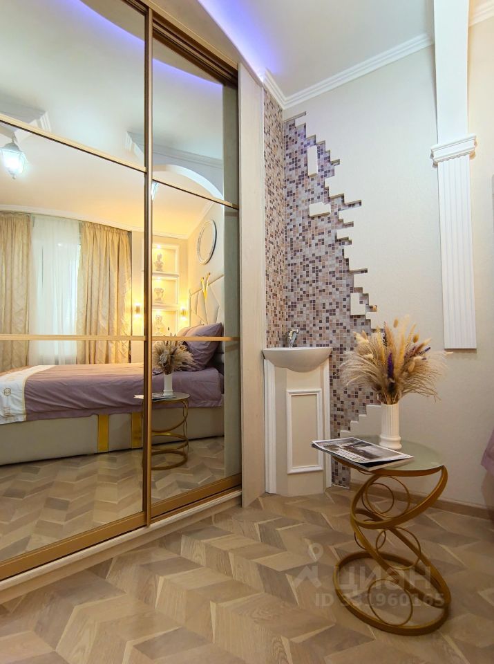 m. Generala Tyuleneva: Apartment, 2-rooms