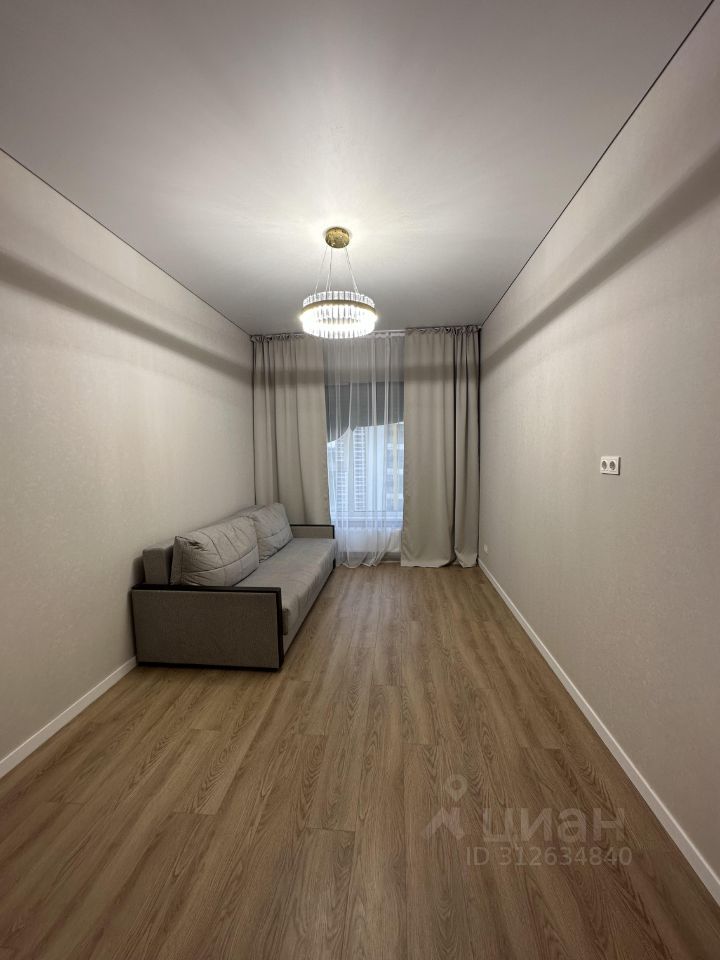 m. Strogino: Apartment, 2-rooms