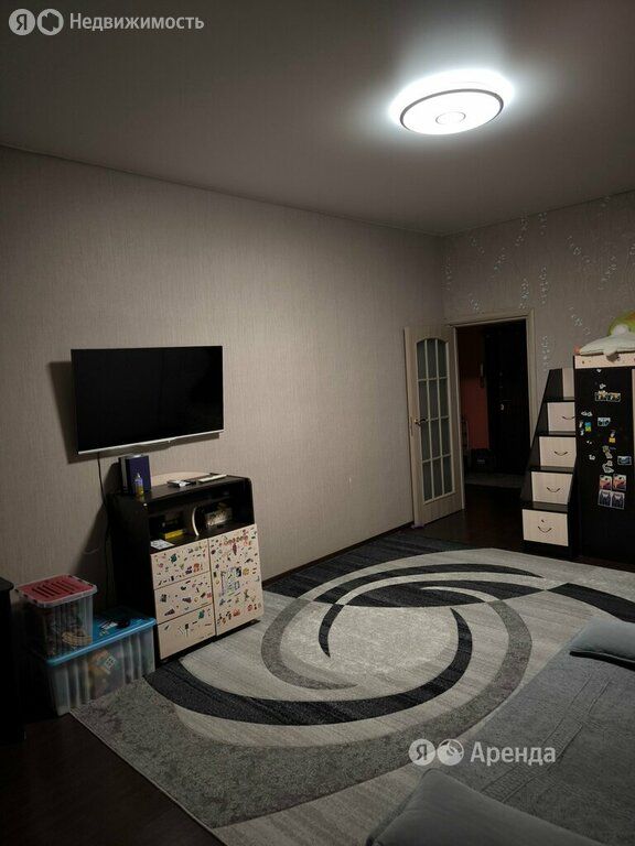 m. Fabrichnaya: Apartment, 1-rooms