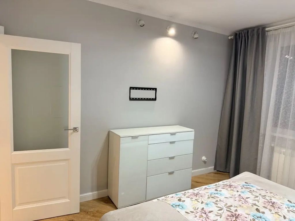 m. Ulitsa Milashenkova: Apartment, 2-rooms