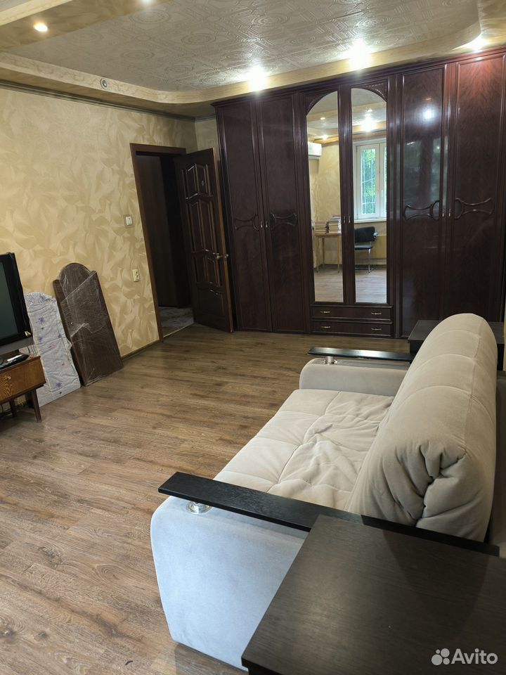 m. Podolsk: Apartment, 3-rooms
