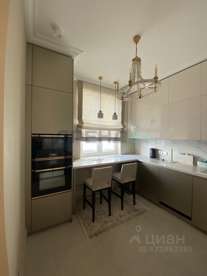 m. Michurinsky prospekt: Apartment, 3-rooms
