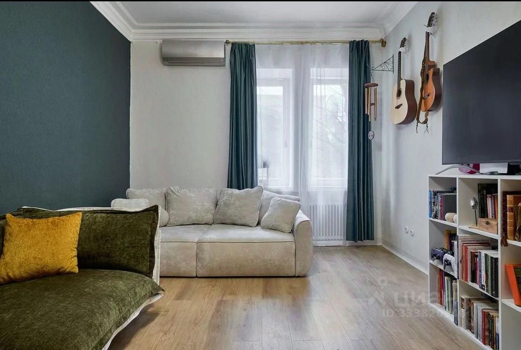 m. Barrikadnaya: Apartment, 2-rooms
