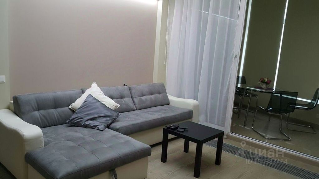 m. Vodny stadion: Apartment, 3-rooms