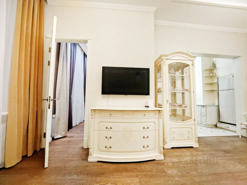 m. Kutuzovskaya: Apartment, 2-rooms