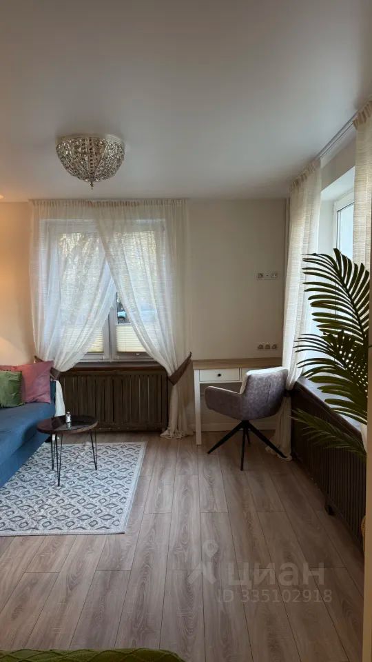 m. Narodnoe Opolchenie: Apartment, 1-rooms