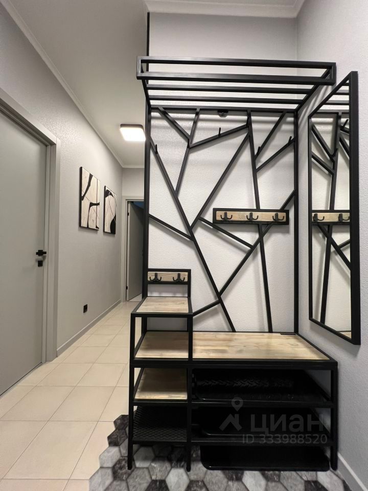 m. Kuzminki: Apartment, 2-rooms