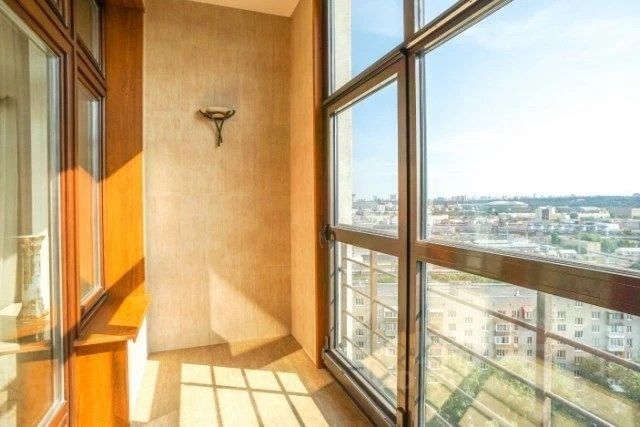 m. Studencheskaya: Apartment, 3-rooms