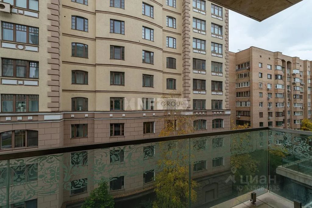 m. Smolenskaya: Apartment, 4-rooms