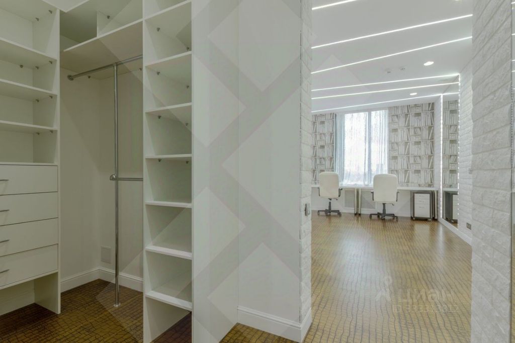 m. Poklonnaya: Apartment, 4-rooms