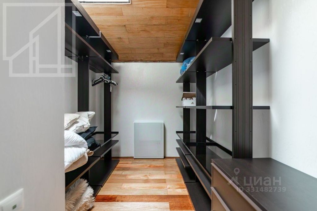 m. Aeroport: Apartment, 5-rooms