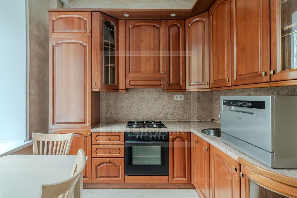 m. Frunzenskaya: Apartment, 2-rooms