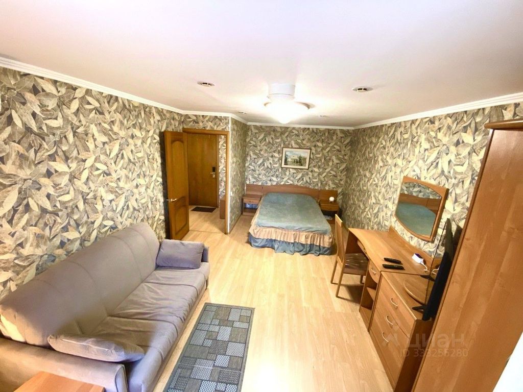 m. Ploschad trekh vokzalov: Apartment, 1-rooms