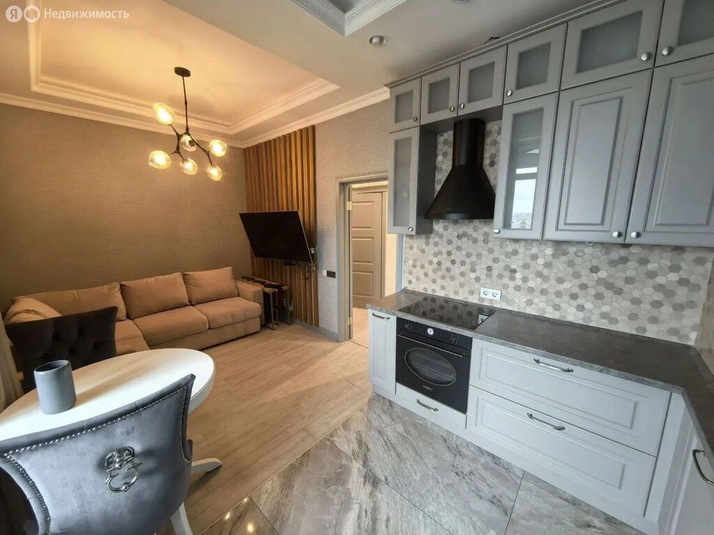 m. Molodezhnaya: Apartment, 2-rooms