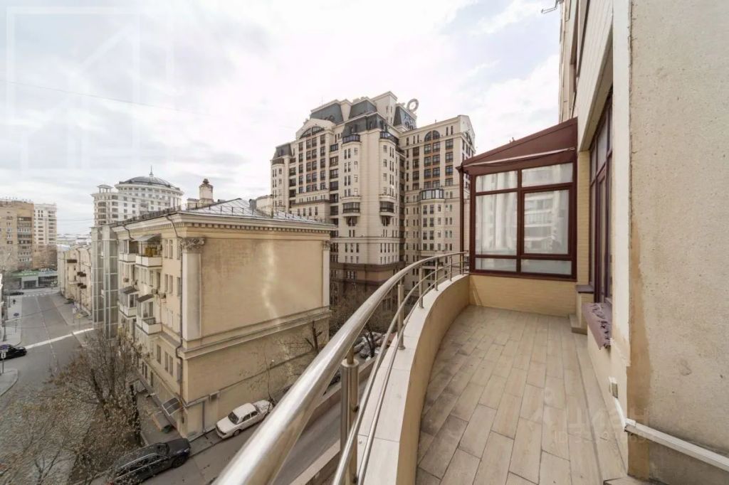m. Smolenskaya: Apartment, 4-rooms