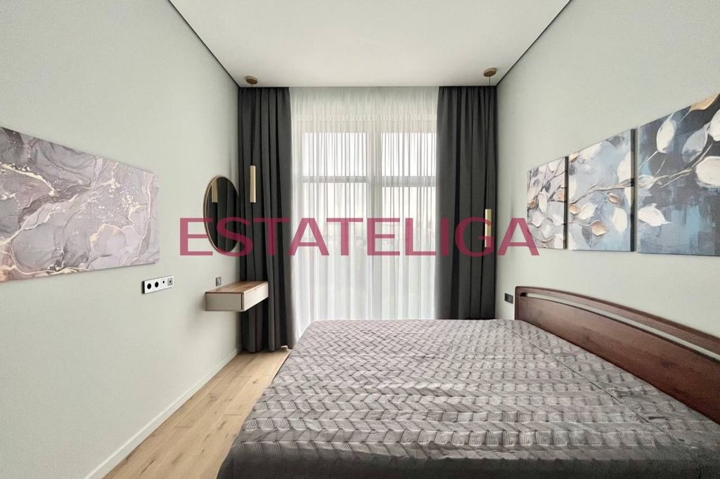 m. Zorge: Apartment, 2-rooms