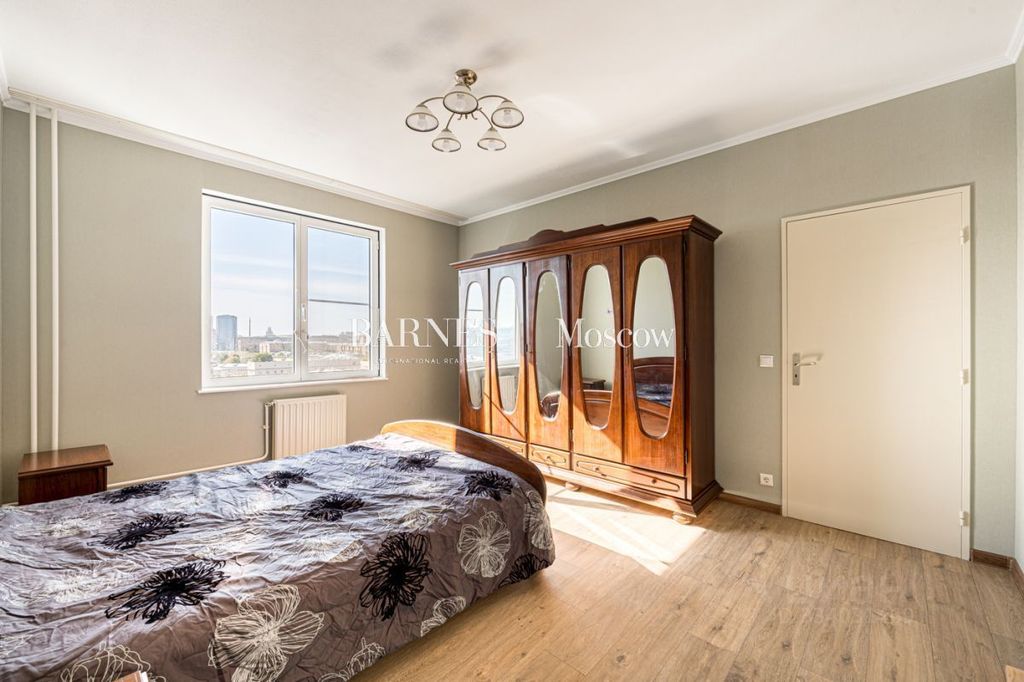 m. Studencheskaya: Apartment, 2-rooms