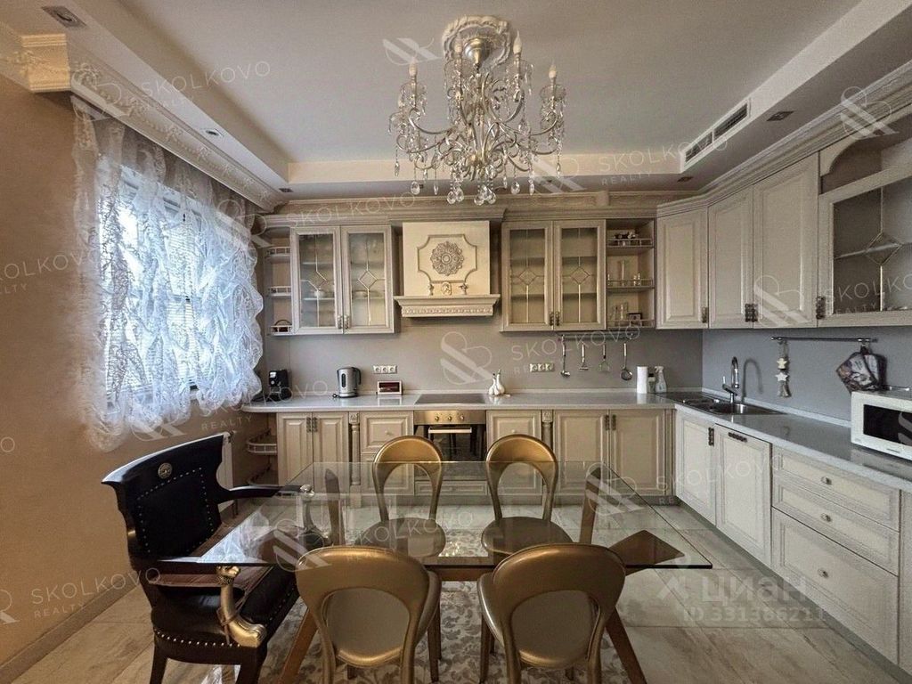 m. Sportivnaya: Apartment, 3-rooms