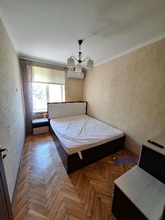 m. Prospekt Mira: Apartment, 2-rooms