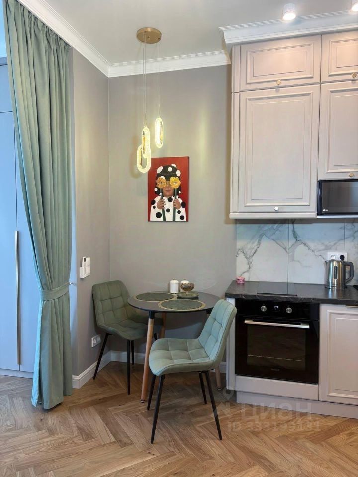 m. Moskva Tovarnaya: Apartment, studio