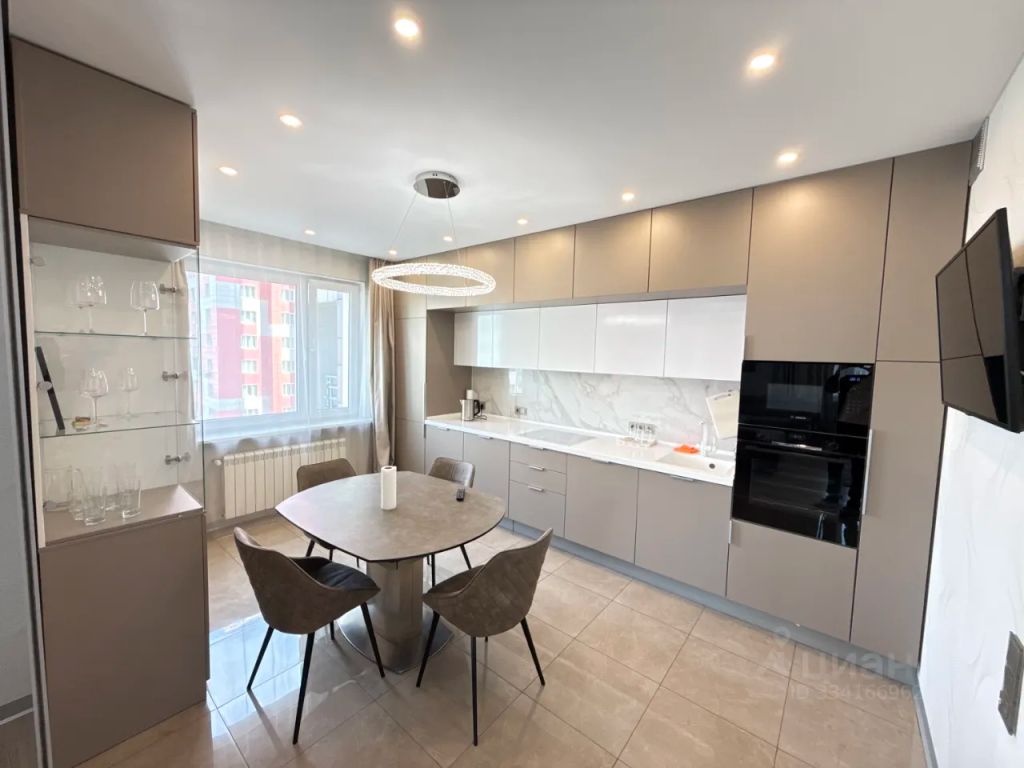 m. Aminyevskaya: Apartment, 2-rooms