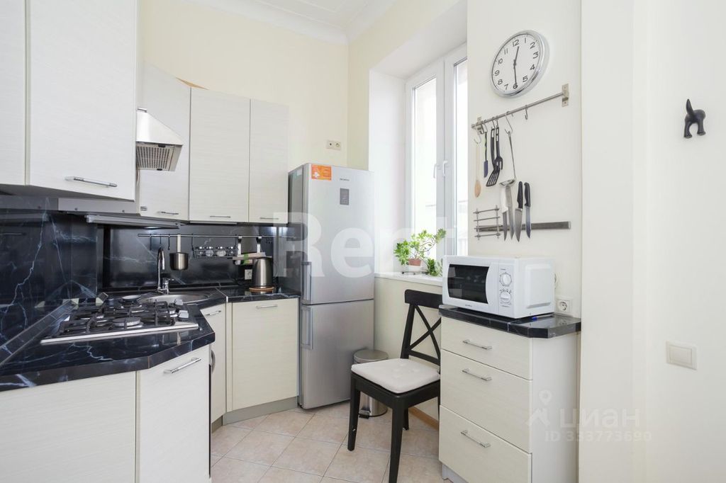 m. Tverskaya: Apartment, 3-rooms
