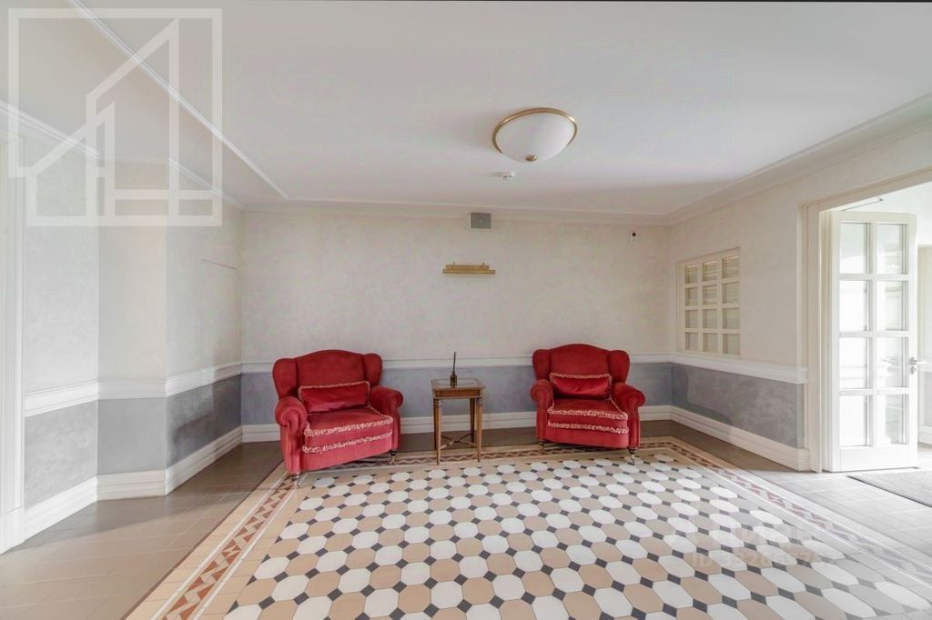 m. Serpukhovskaya: Apartment, 3-rooms