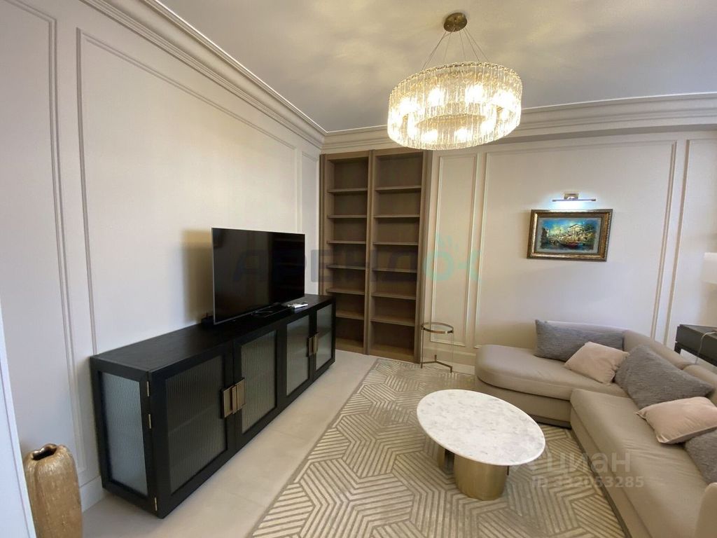 m. Michurinsky prospekt: Apartment, 3-rooms