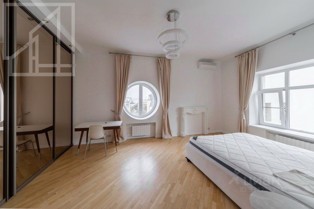 m. Park kultury: Apartment, 4-rooms