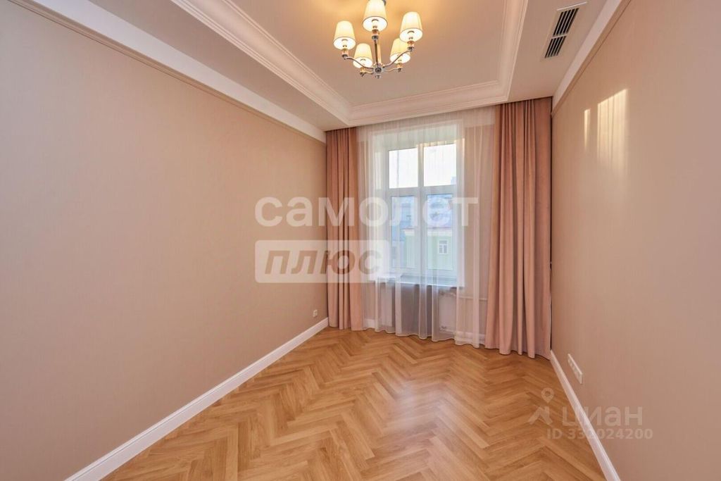 m. Chekhovskaya: Apartment, 3-rooms