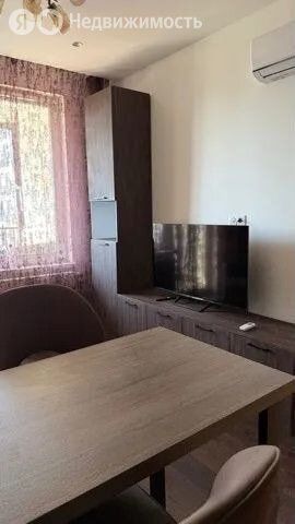 m. Nagornaya: Apartment, 1-rooms
