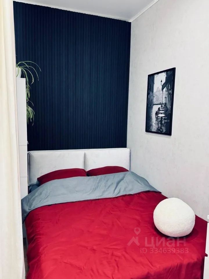m. Maryina Roscha: Apartment, studio