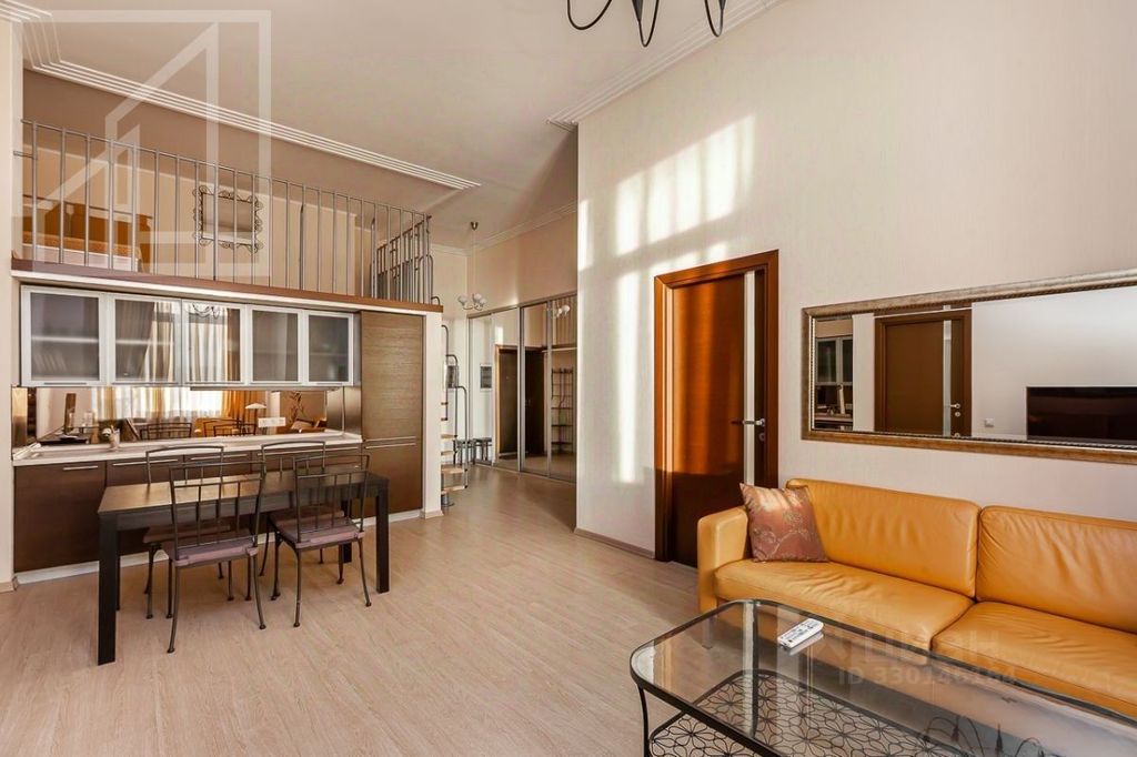 m. Shabolovskaya: Apartment, 3-rooms